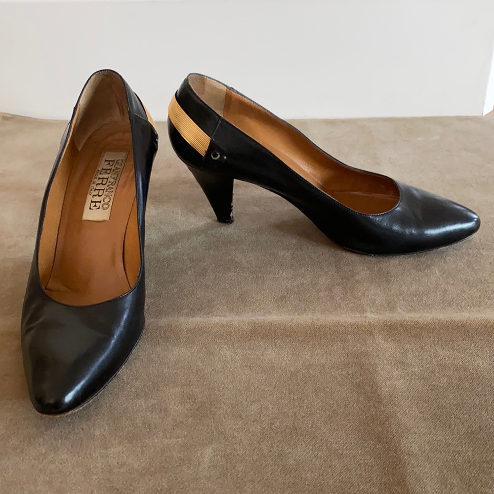 Gianfranco Ferre Black Leather Heels